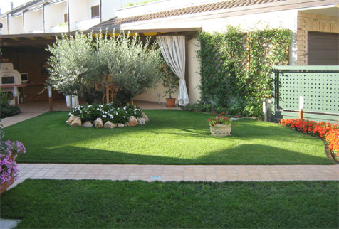 Realizzazione giardino condominiale